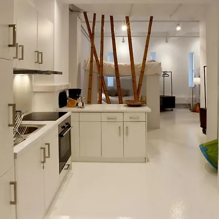 Soho Lofts - Super 8 Atena